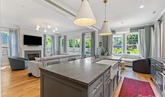 1614 Brook Rd, Charlotte, NC 28205