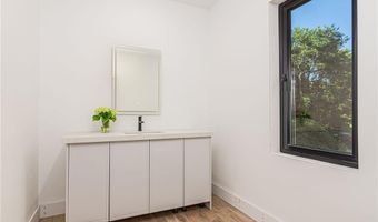 19 Castle Rd, Narragansett, RI 02882