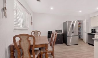 514 57th St NW, Albuquerque, NM 87105