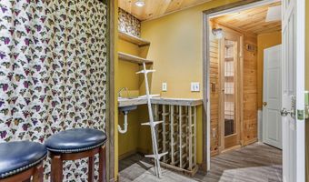 252 Thomas St, Allegan, MI 49010