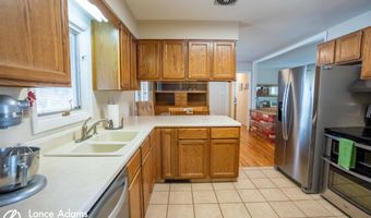606 S Huber Dr, Casper, WY 82609