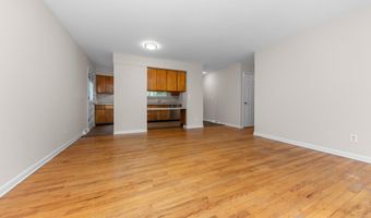 1025 Western Dr, Ann Arbor, MI 48103