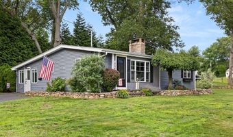 93 Wildwood Trl, East Greenwich, RI 02818