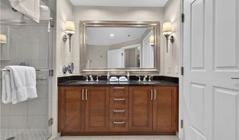 135 E Harmon Ave 2215, Las Vegas, NV 89109