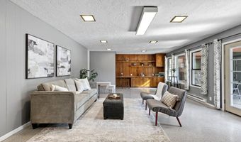 325 WATER St, Springfield, OR 97477