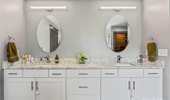 52 Pinedale Rd, Asheville, NC 28805