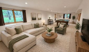 2455 Saint Croix Trl S, Afton, MN 55001