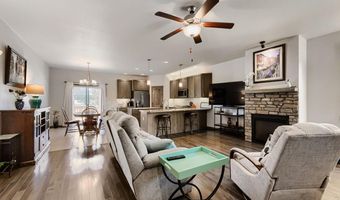 820 13th St, Berthoud, CO 80513