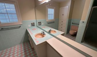 1616 S POLK St, Amarillo, TX 79102