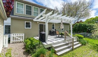 1486 Washington St, Bath, ME 04530