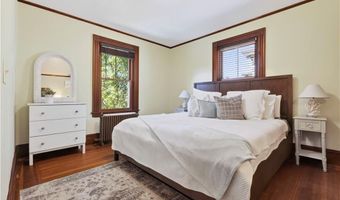 12 Park St, Newport, RI 02840