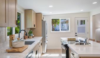 61-286 Kamehameha Hwy, Haleiwa, HI 96712