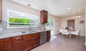 325 E Duarte Rd C, Arcadia, CA 91006