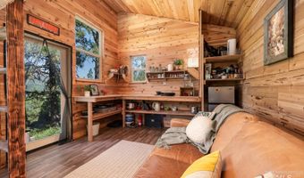 464 Collier View Rd, Cascade, ID 83611