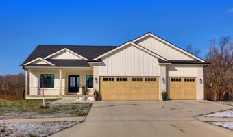 1712 Roebling Rd, Adel, IA 50003