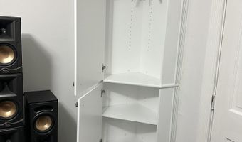 19 Center St, Barnegat, NJ 08005