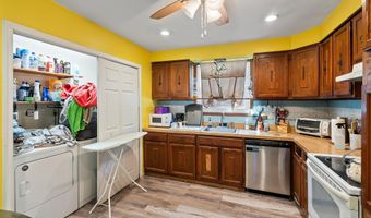 265 Latimer Ave, Bayville, NJ 08721