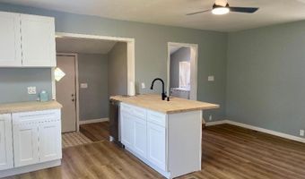 288 N Main St, Andrews, IN 46702