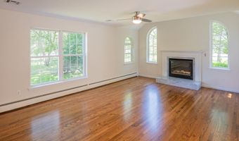 144 Lamsden Dr, Albrightsville, PA 18210