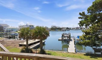 147 Bayview Blvd, Atlantic Beach, NC 28512