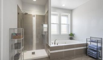 11364 James Way Dr SE, Aumsville, OR 97325