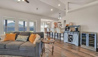 1812 Lynx Ln, Altus, OK 73521