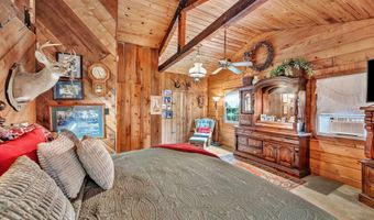 684 Mardis Point Rd, Baileyton, AL 35019