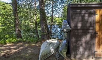 11 N Shore Rd, Chester, NH 03036