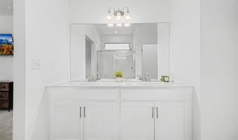 121 S Vandriver Way, Aurora, CO 80018