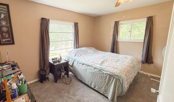 1325 EDISON St, Antigo, WI 54409