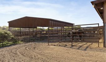 21620 W Buckwheat Ln, Congress, AZ 85332