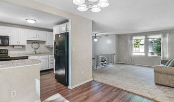 10265 Beaver Trl, Aurora, OH 44202