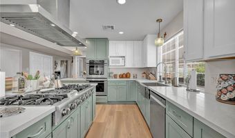 1400 Maria Elena Dr, Las Vegas, NV 89104