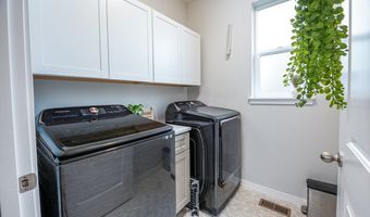 3601 CHICAGO St, Albany, OR 97322