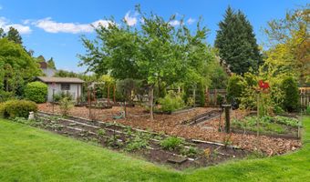 24950 NE AIRPORT Rd, Aurora, OR 97002