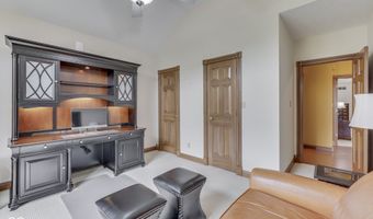 8888 Classic View Dr, Indianapolis, IN 46217