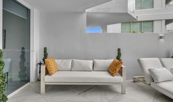 9821 E Bay Harbor Dr 302, Bay Harbor Islands, FL 33154