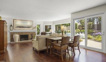 2142 Klamath Dr, Camarillo, CA 93010