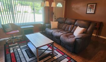 158 Nursery Rd, Anderson, IN 46012