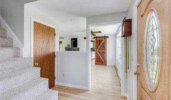 22 JH Dwyer Dr, Middletown, RI 02842