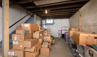 2984 Massillon Rd, Akron, OH 44312