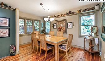 430 Crooked Creek Ln, Banner Elk, NC 28604