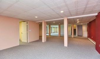 8 Longview Dr, Bow, NH 03304