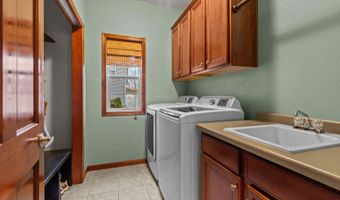 4027 E GLORY Ln, Appleton, WI 54913