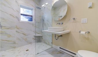 120 Williams Ave, East Providence, RI 02914