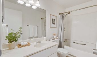 46-267 Kahuhipa St C311, Kaneohe, HI 96744