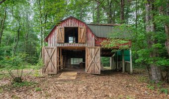 219 Mouse Ln, Alfred, ME 04002