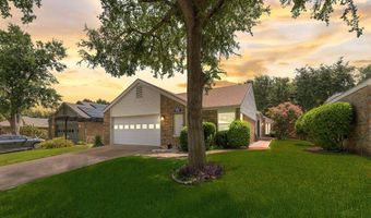 14826 Le Grande Dr, Addison, TX 75001