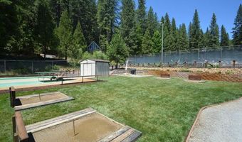 677 Saint Andrews Dr, Arnold, CA 95223