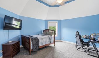 6040 White Ash Ct, Avon, IN 46123